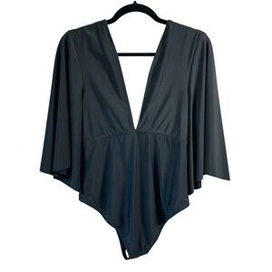 New Venus Black One-piece Swimwear Swimsuit Bat Wings Dramatic V-Neck Women's 12